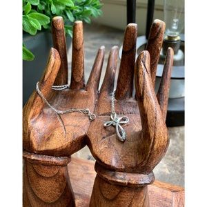 10k White Gold Cross